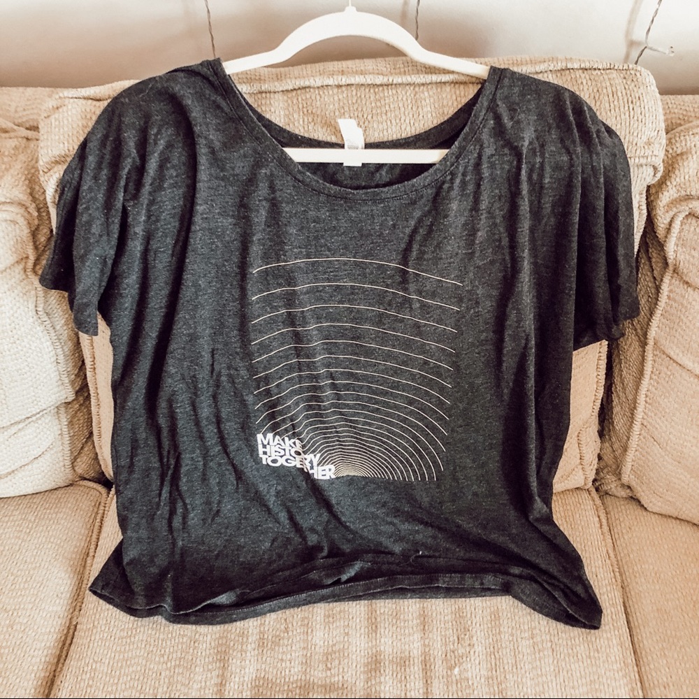 Slouchy Tee